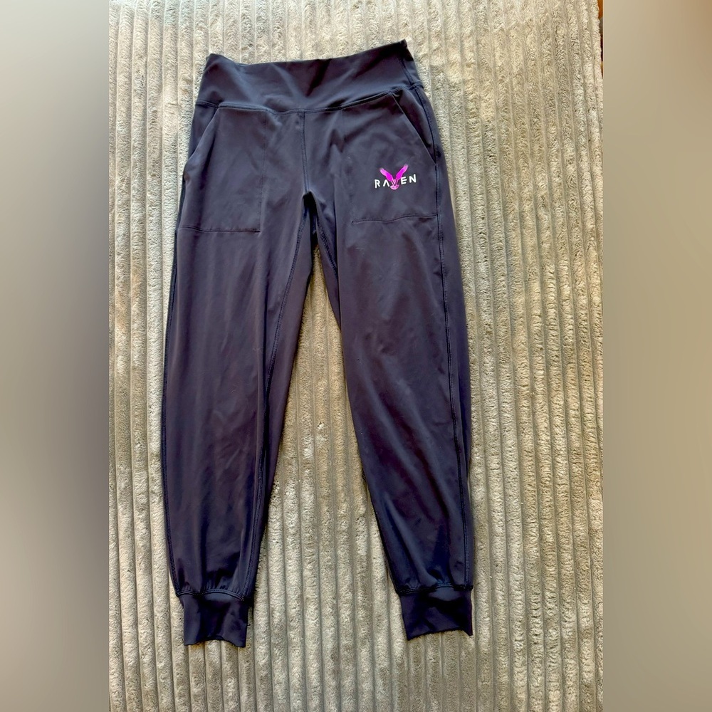 Raven pants